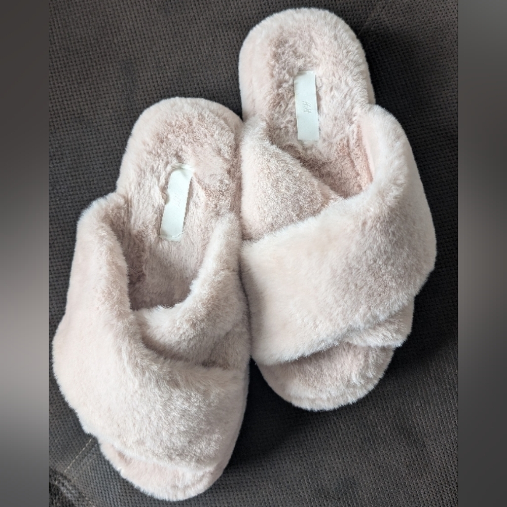 H&M Pink Fuzzy Slippers
